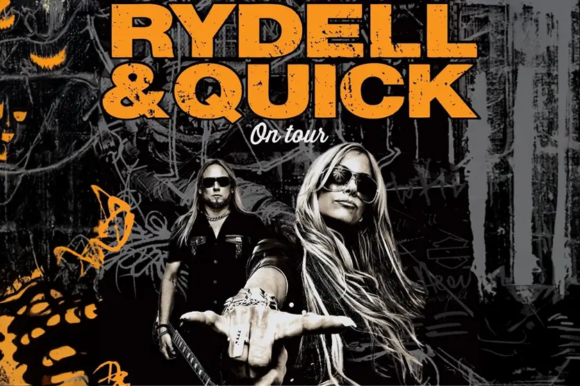 Konsertplakat for "Rydell & Quick On Tour" med en mann og kvinne i rockeantrekk mot en mørk bakgrunn i graffitistil. Spesiell gjest: Julebord med Robin Tinholt.